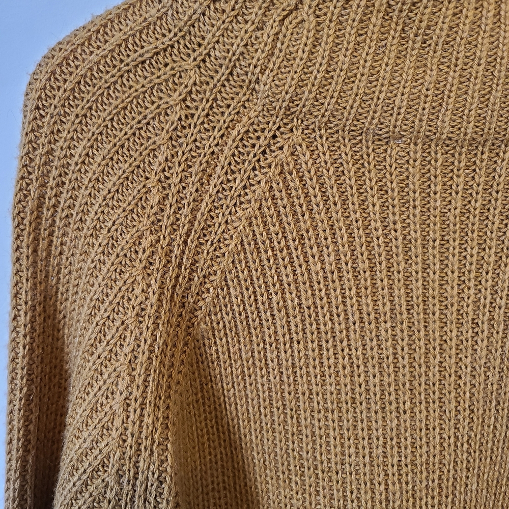 SOLD. Contemporaine sweater - Picture 4 of 5
